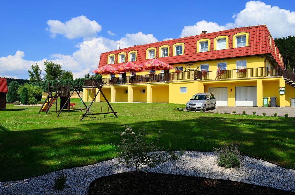 Penzion Kamejk Kamyk nad Vltavou Exterior foto